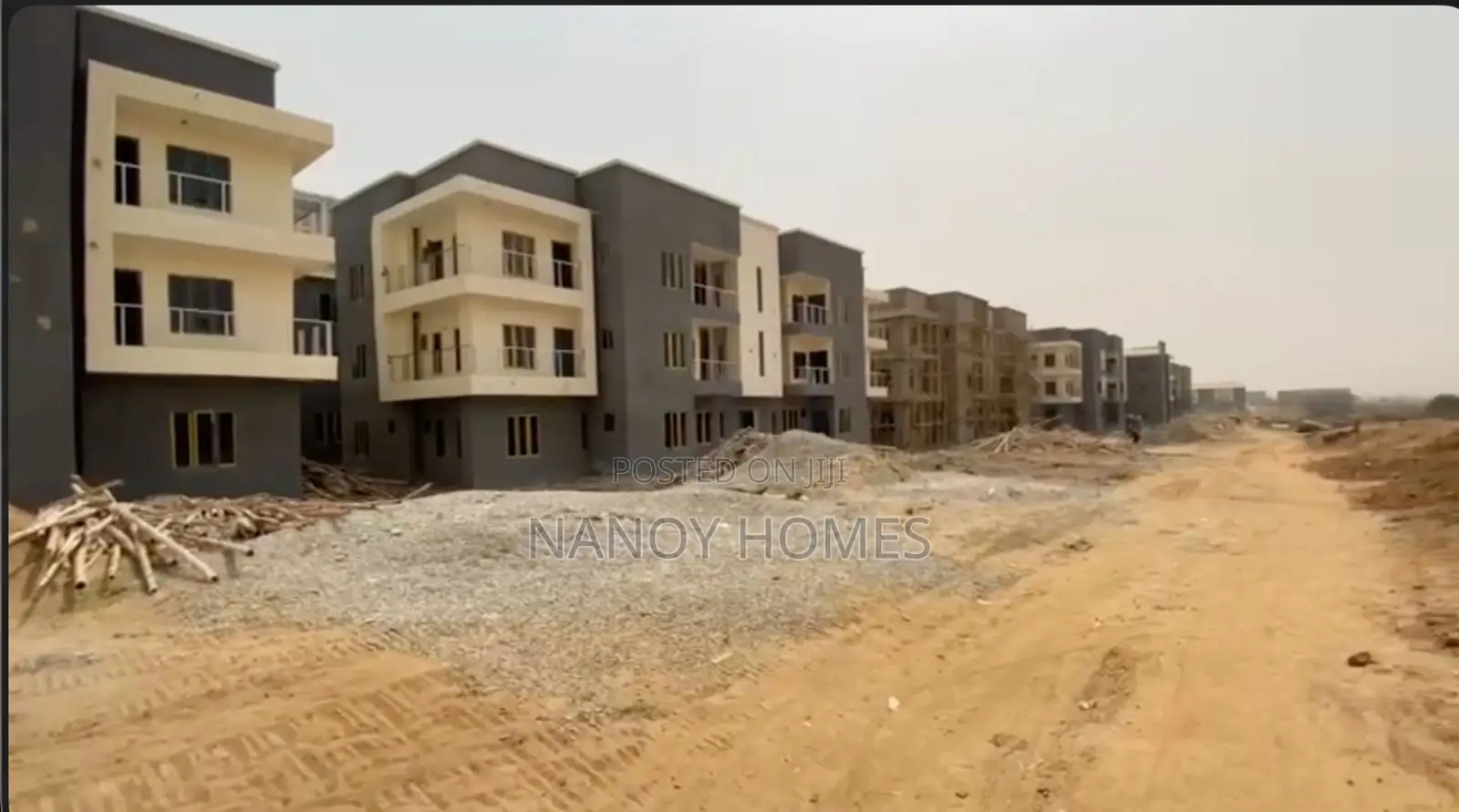 3bdrm Townhouse/Terrace in Bellvista Estate, Lugbe District for sale in Lugbe District