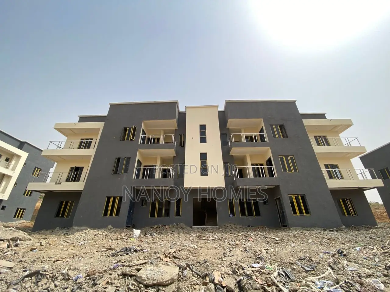 3bdrm Townhouse/Terrace in Bellvista Estate, Lugbe District for sale in Lugbe District