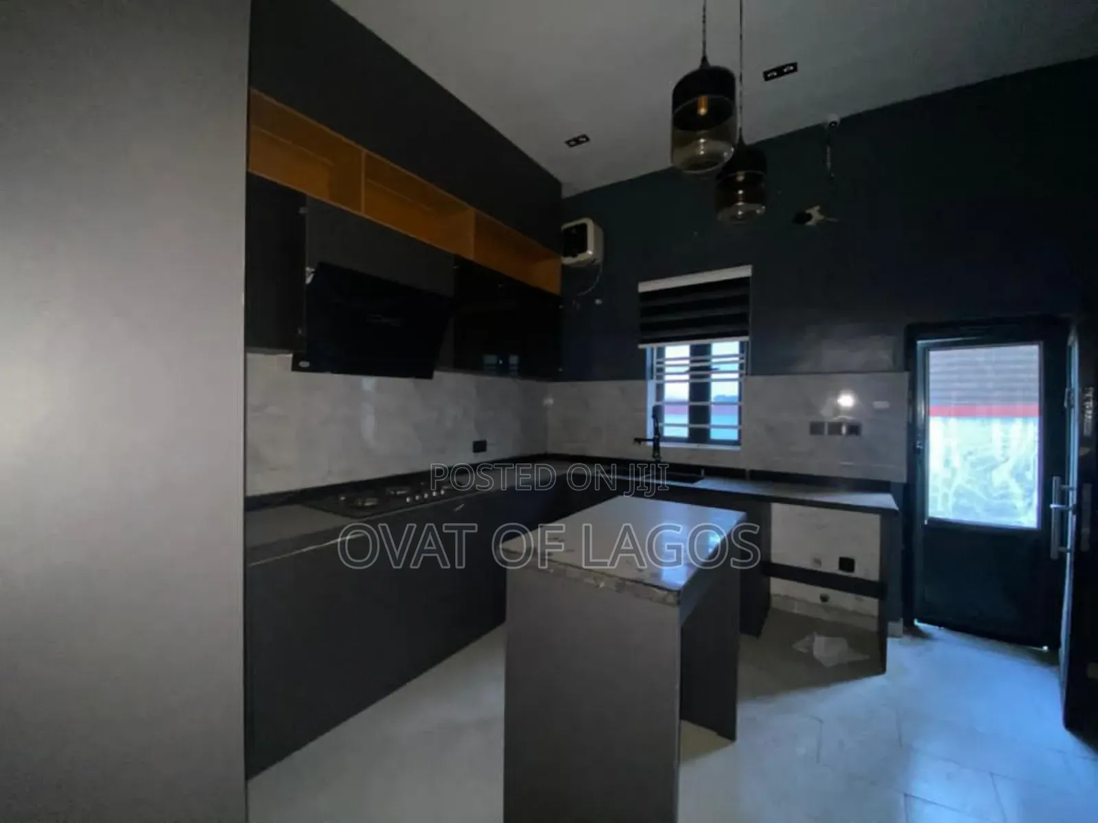 5bdrm Duplex in Orchid, Lekki for sale in Lekki