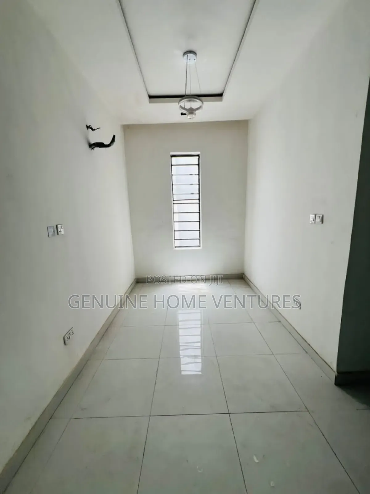 4bdrm Duplex in Ikota for sale in Ikota