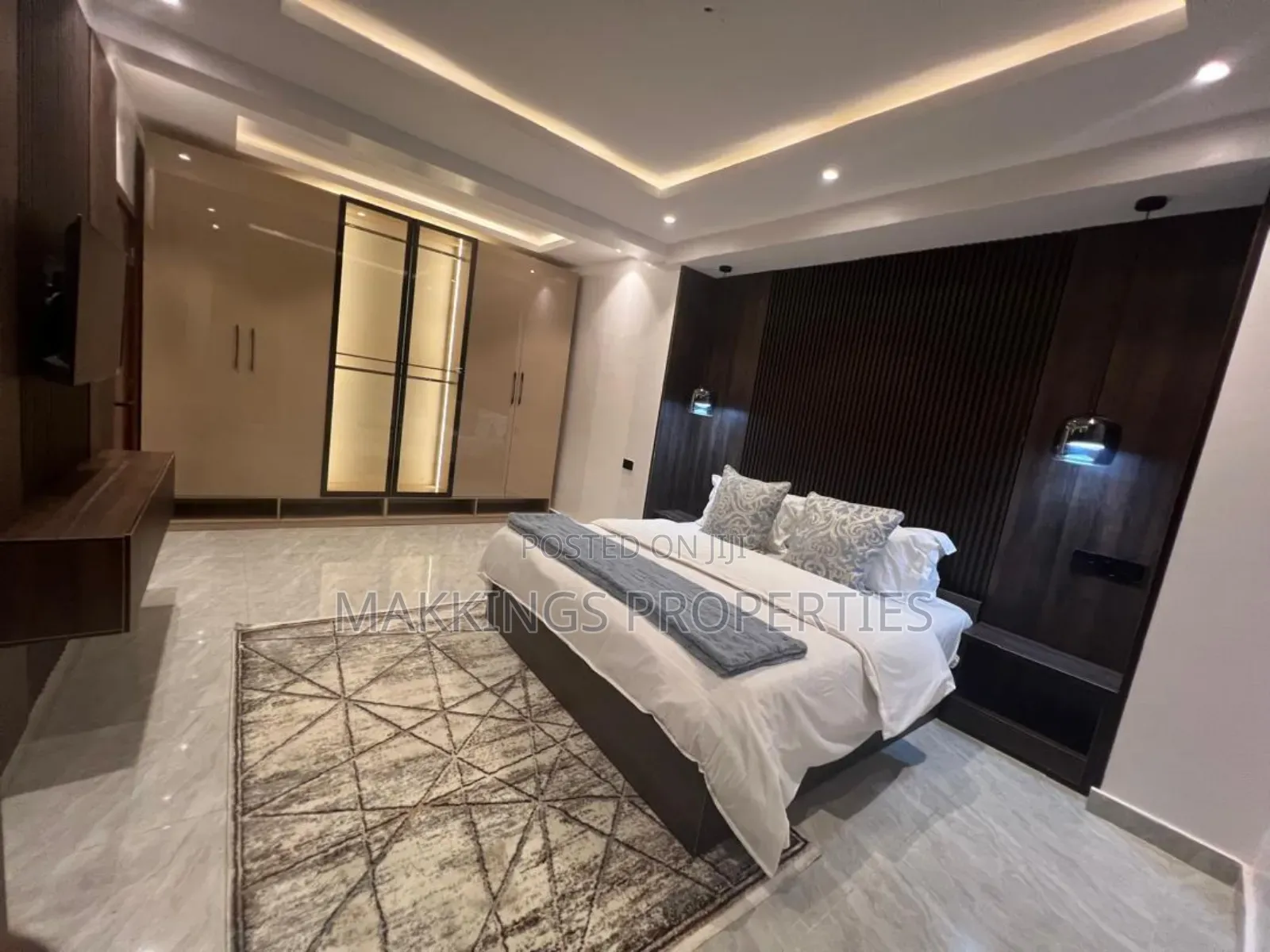 Furnished 2bdrm Apartment in Kofo Abayomi for rent in Kofo Abayomi