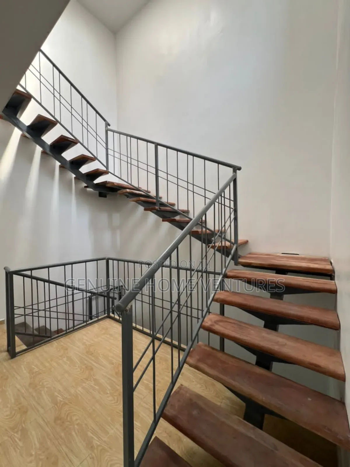 5bdrm Duplex in Ikate for sale in Ikate