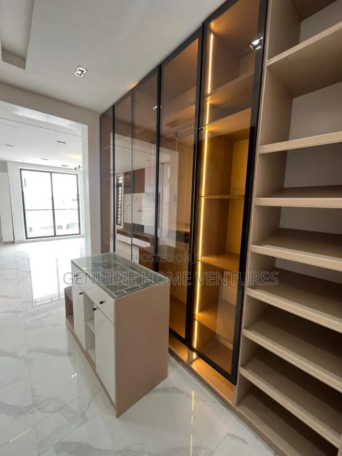 5bdrm Duplex in Lekki Phase One for sale in Lekki Phase 1