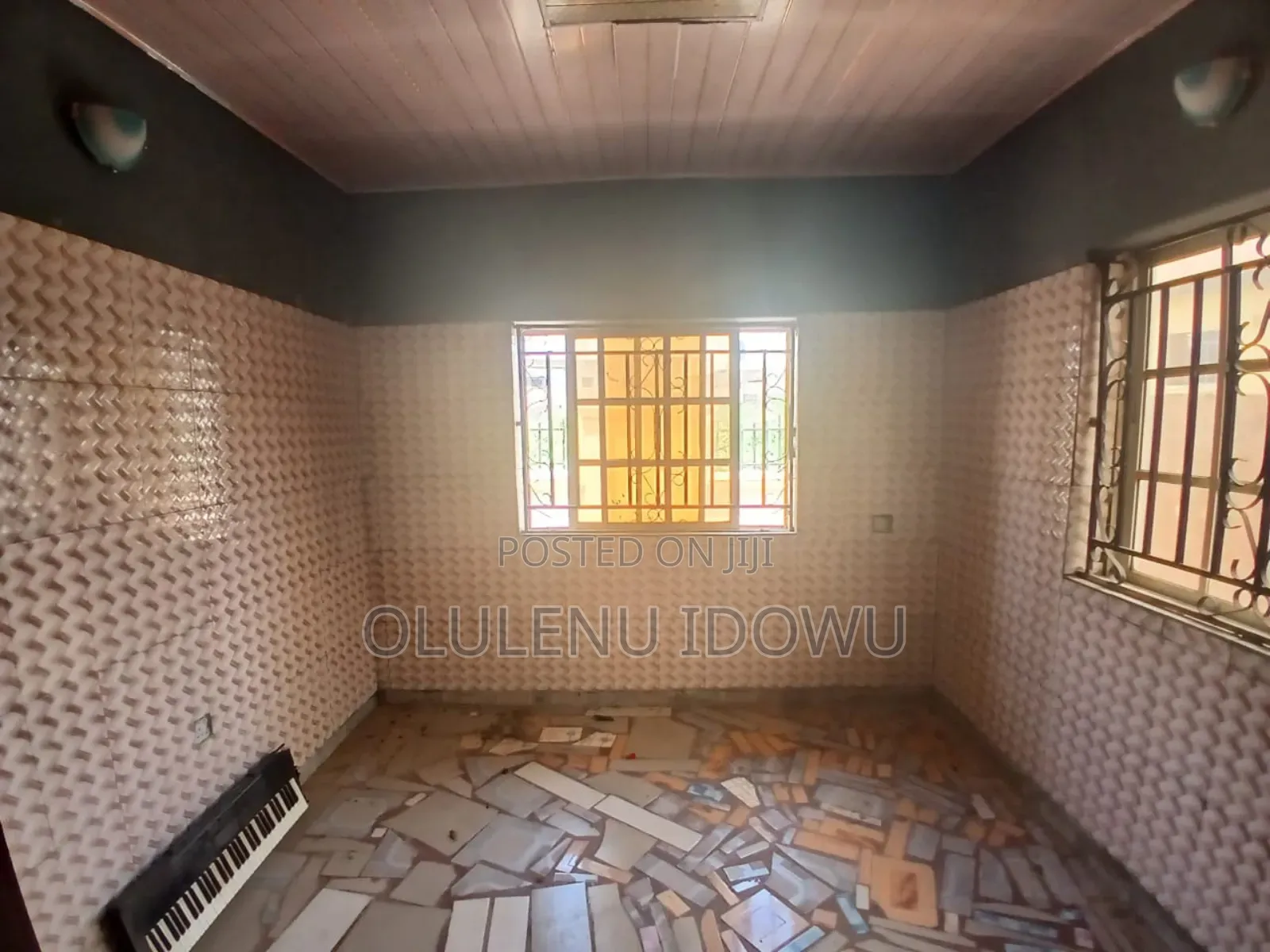 Furnished 3bdrm Bungalow in Akala Express for sale in Akala Express