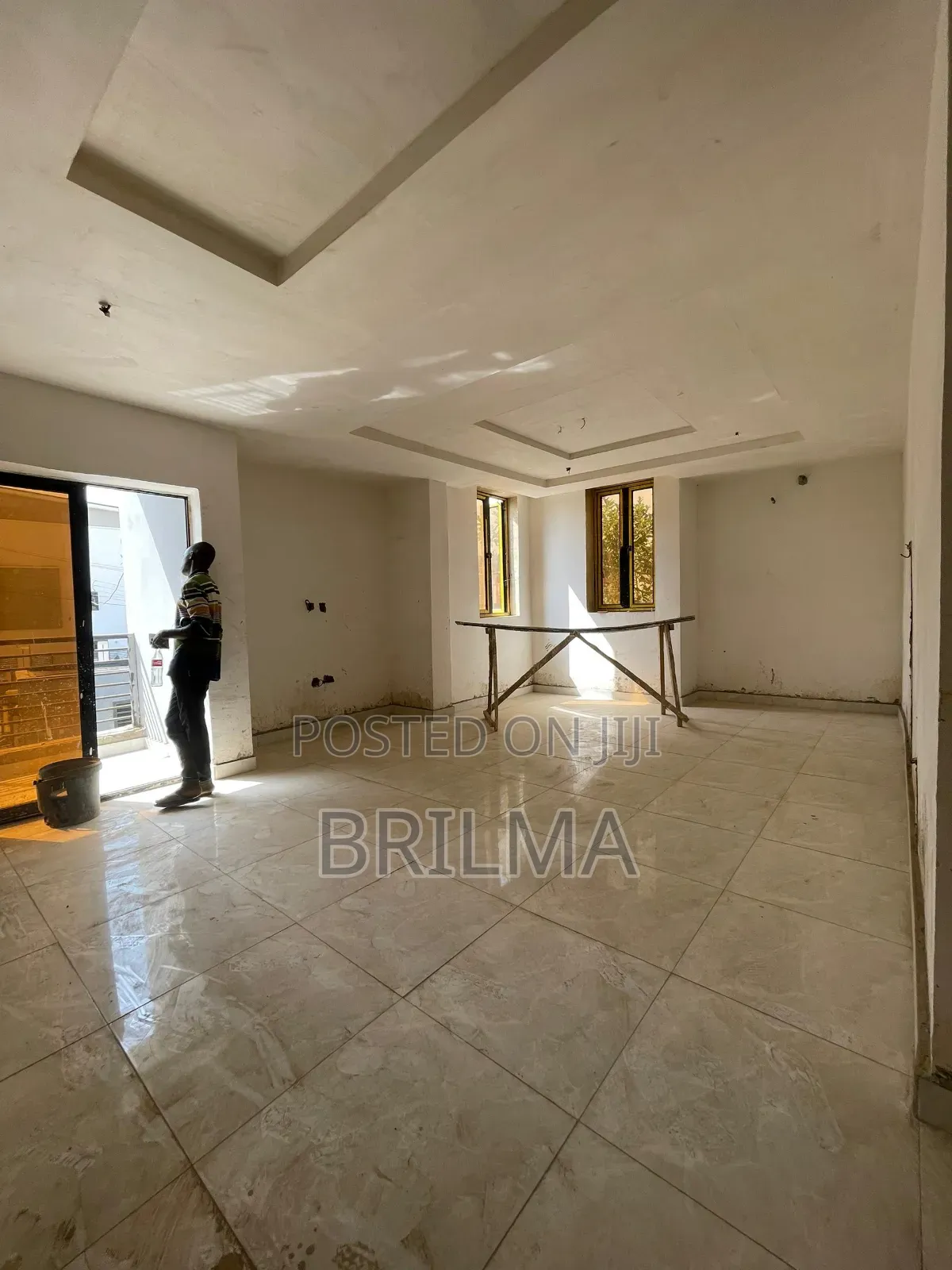 3bdrm Block of Flats in Jahi for sale in Jahi