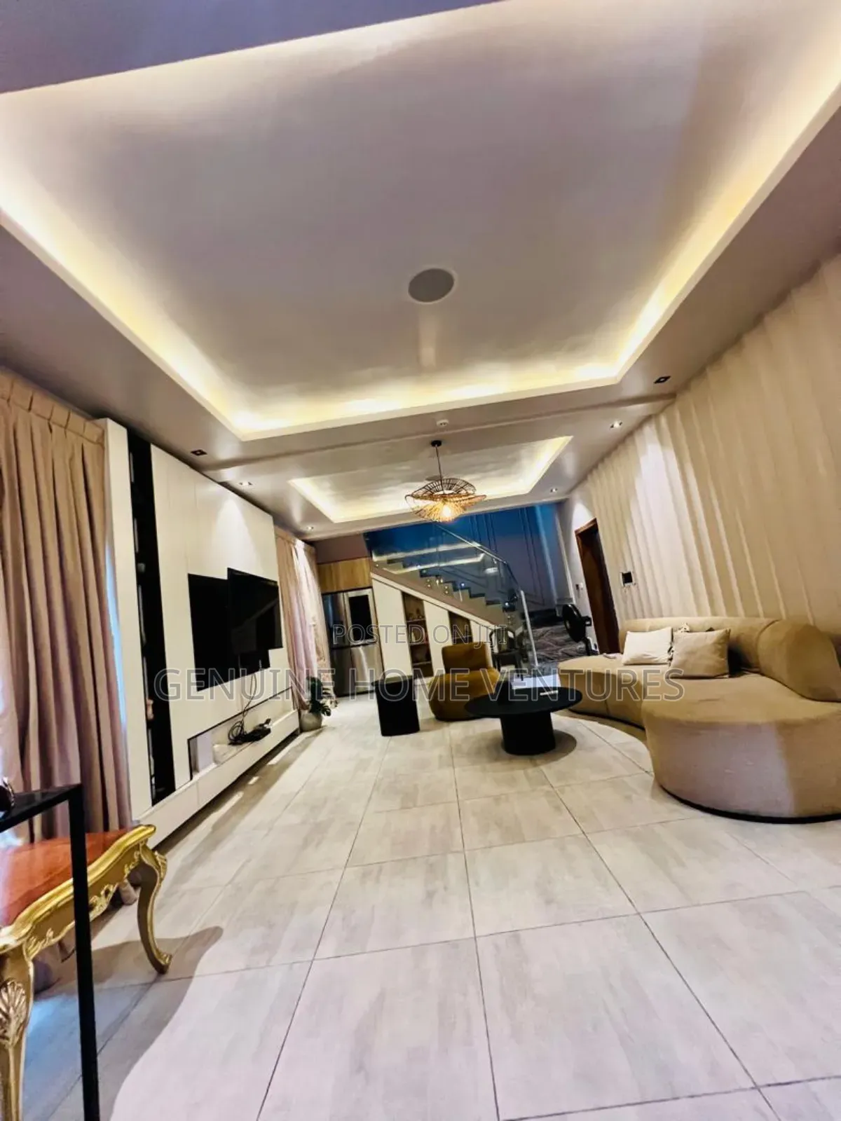 A Commercial Residential. Residential 5 Bedroom Detached Duplex in Lekki Phase 1