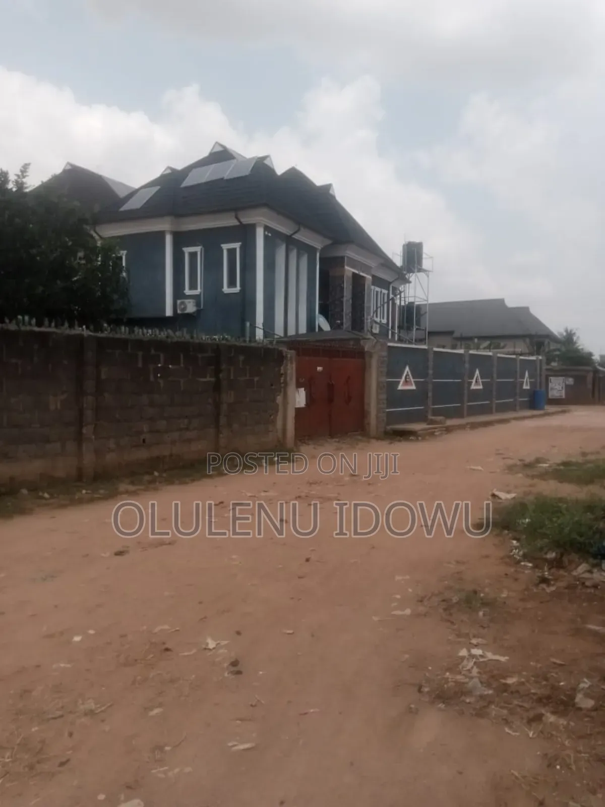 Furnished 4bdrm Duplex in Governors Road for sale in Governors Road