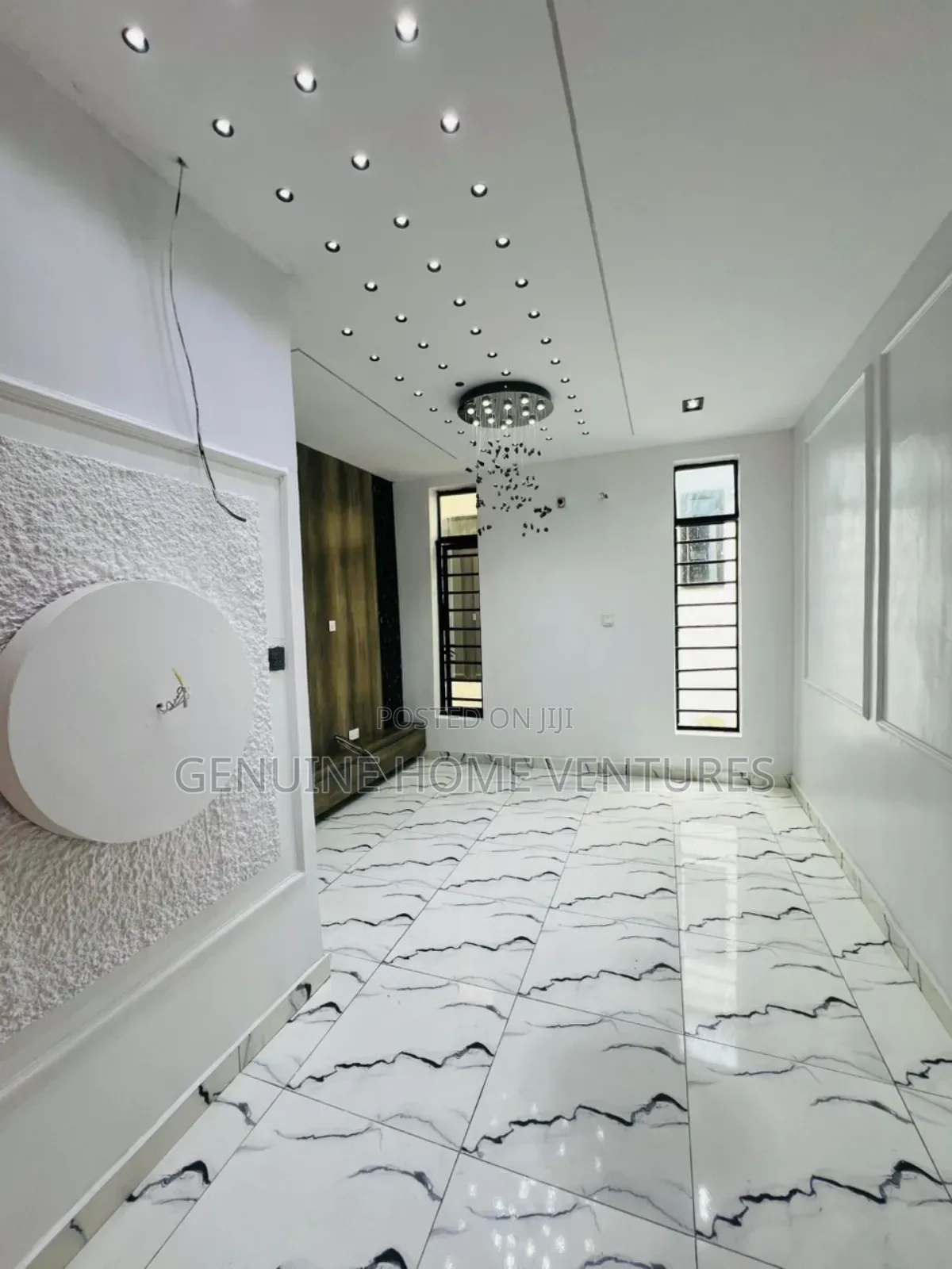 4bdrm Duplex in Ikota for sale in Ikota