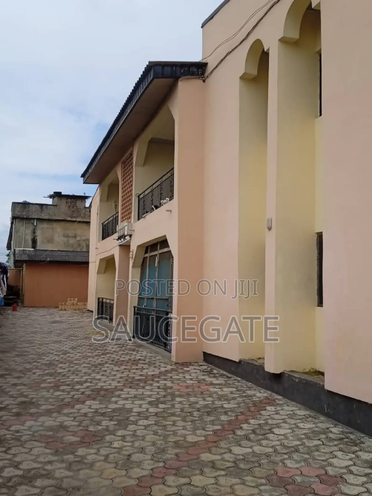 3bdrm Block of Flats in Tedi, Iba / Ojo for sale in Iba / Ojo