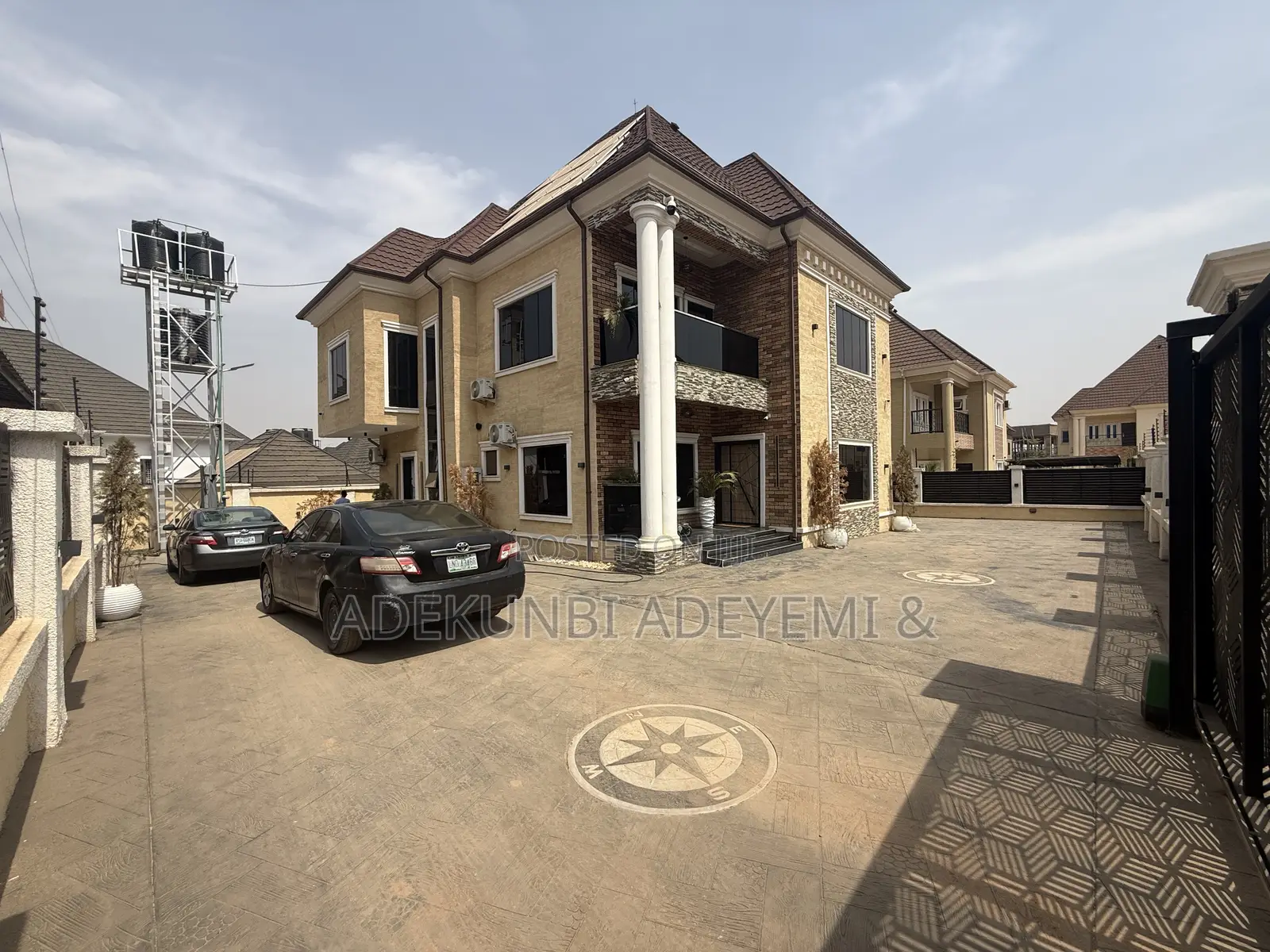 4bdrm Duplex in Gaduwa for sale in Gaduwa