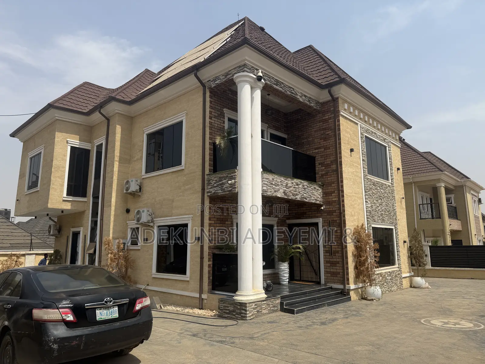 4bdrm Duplex in Gaduwa for sale in Gaduwa