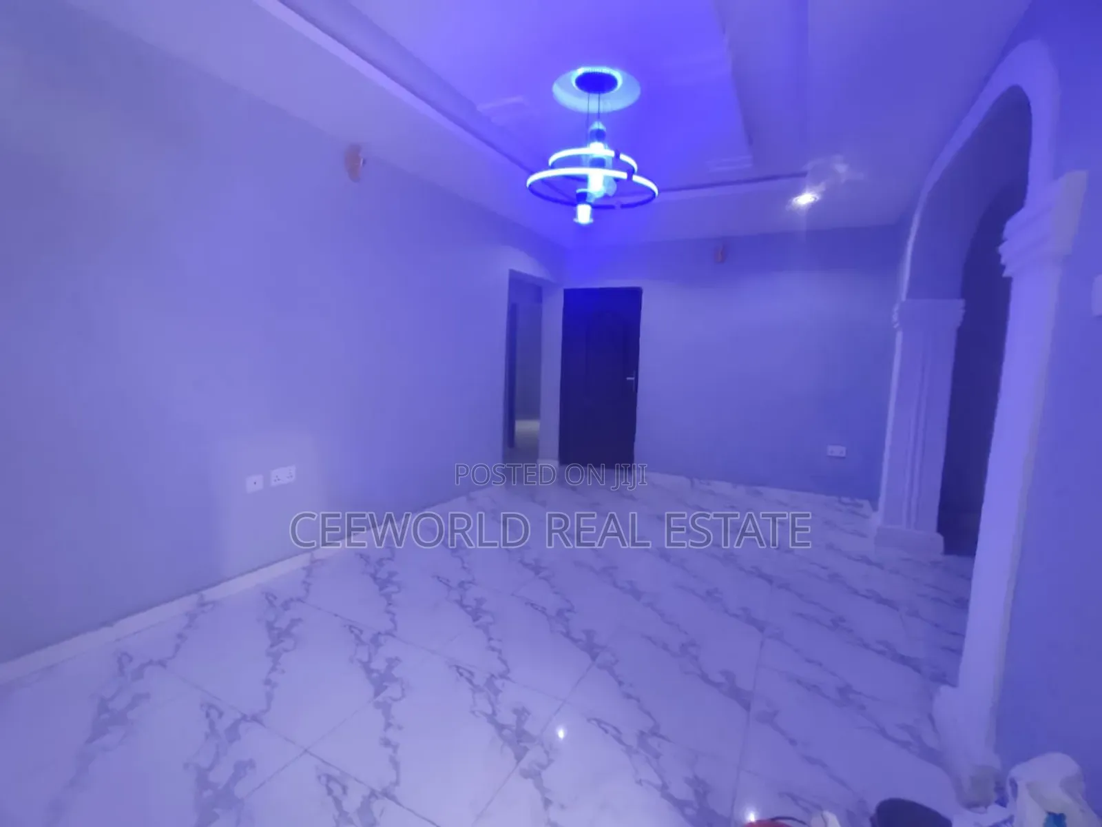 3bdrm Apartment in Oke Bola Oke Ado for rent in Oke Ado