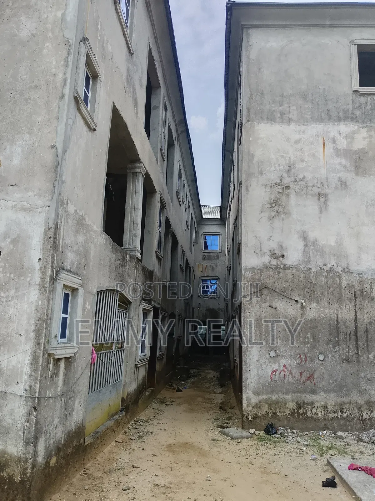 15 Units of One Bedroom 11 Units of Self-Contained in Port-Harcourt