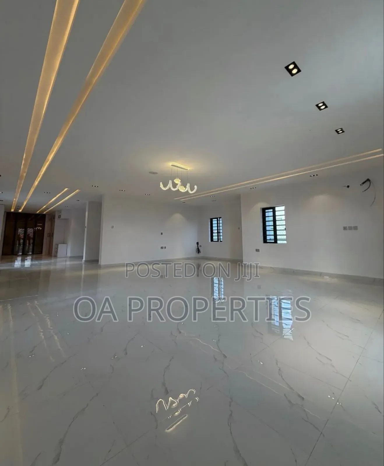 5bdrm Duplex in Oluyole Estate for sale in Ibadan