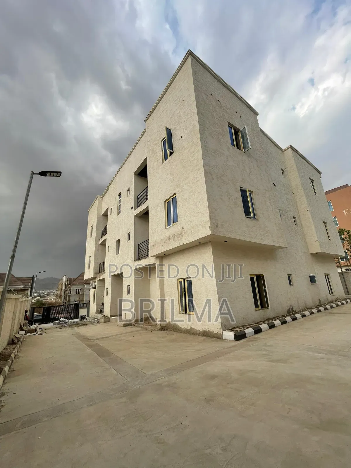 2bdrm Block of Flats in Katampe (Main) for sale in Katampe (Main)