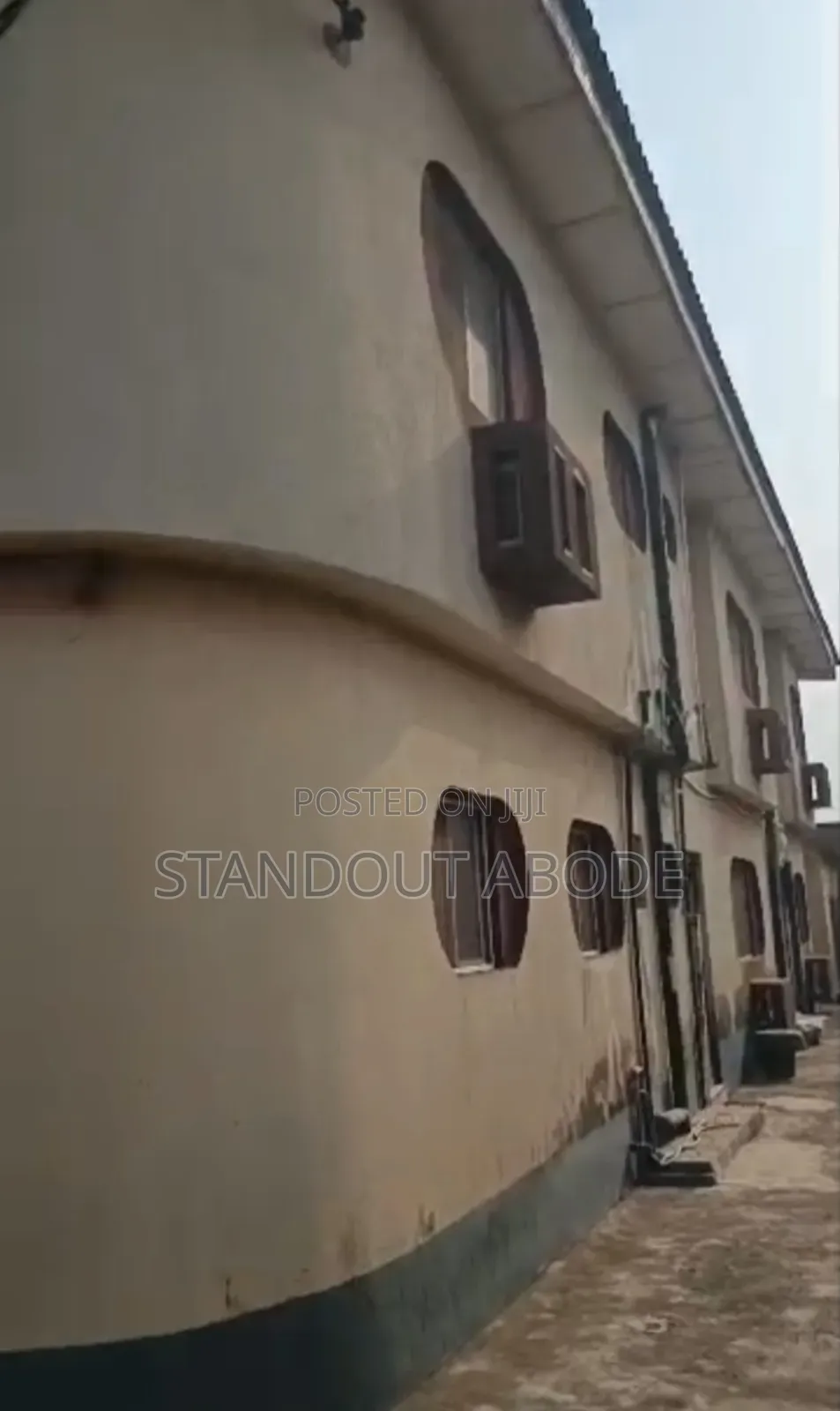 3bdrm Block of Flats in Meiran Lagos for sale in Meiran