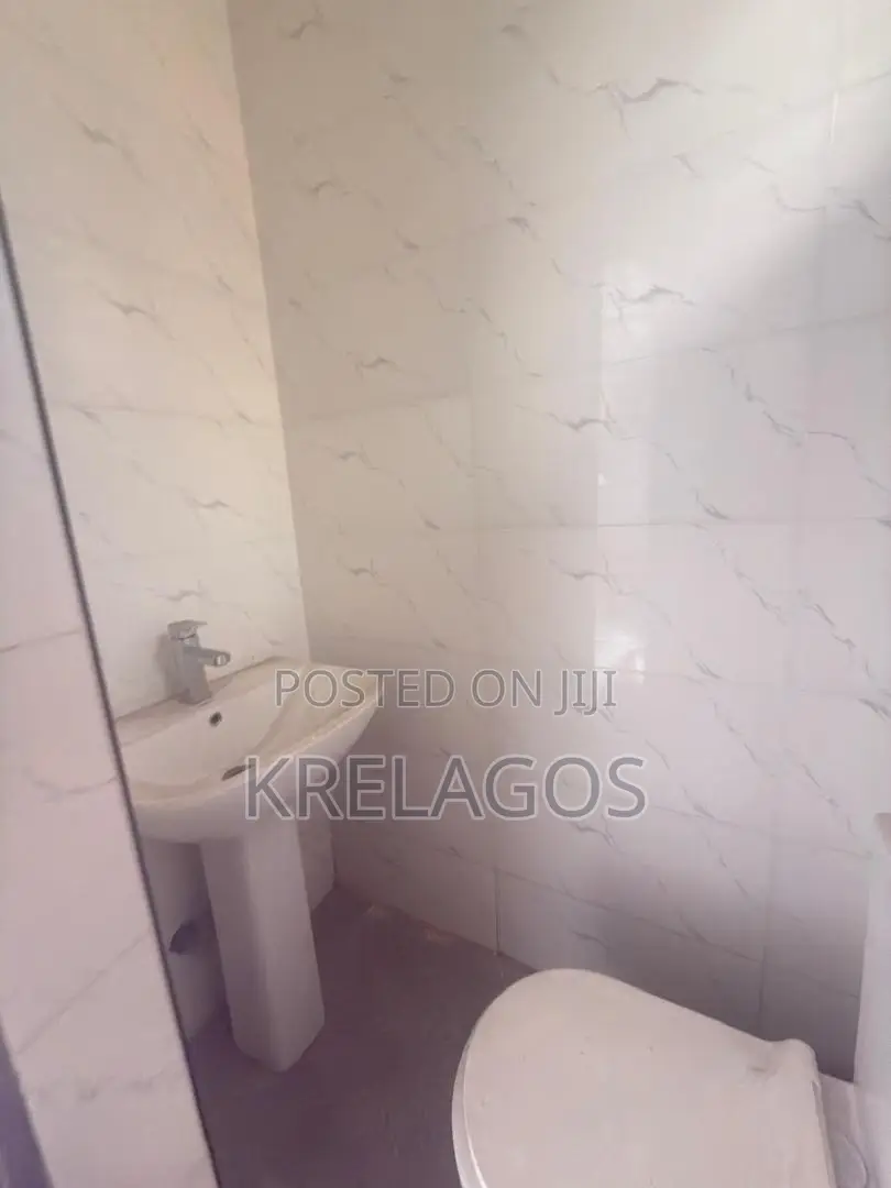 4bdrm Duplex in Orchid, Chevron for sale in Chevron