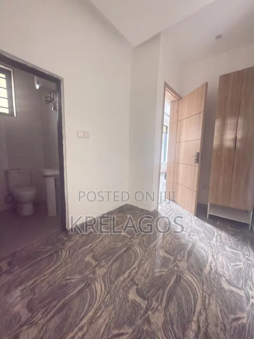 4bdrm Duplex in Orchid, Chevron for sale in Chevron