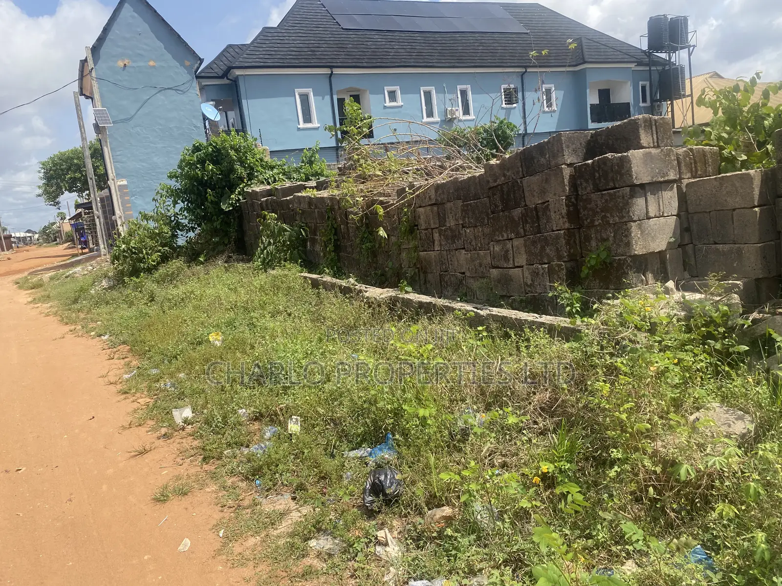 Genuine 90ft By 100ft Fenced Round With Reg Survey In Evbukhu in Benin City