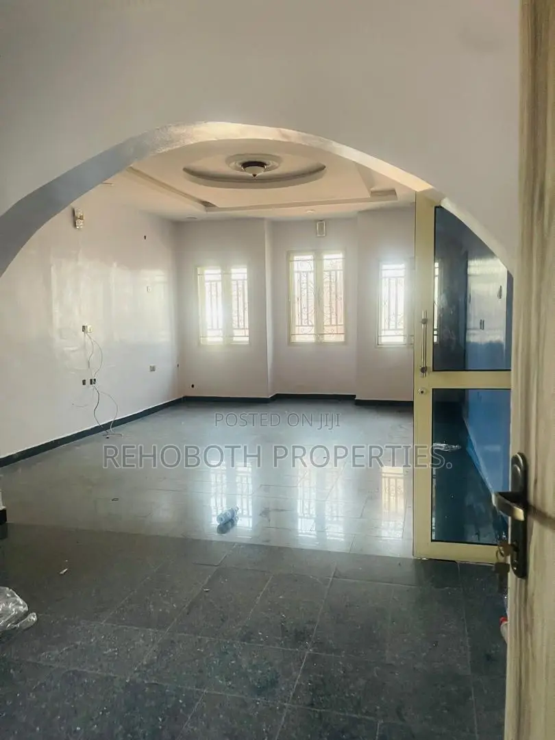 4bdrm Bungalow in Promiseland Elebu, Akala Express for sale in Akala Express