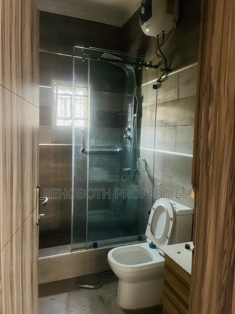 4bdrm Bungalow in Promiseland Elebu, Akala Express for sale in Akala Express