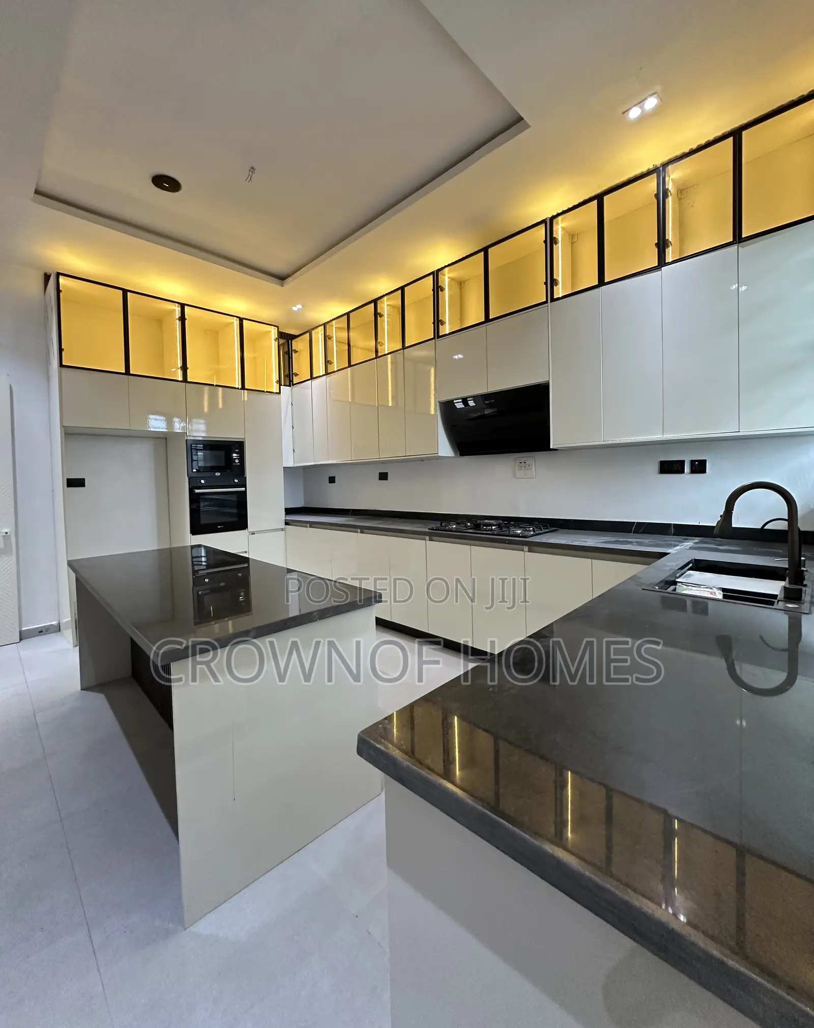 5bdrm Duplex in Abraham Adesanya Estate for sale in Abraham Adesanya Estate