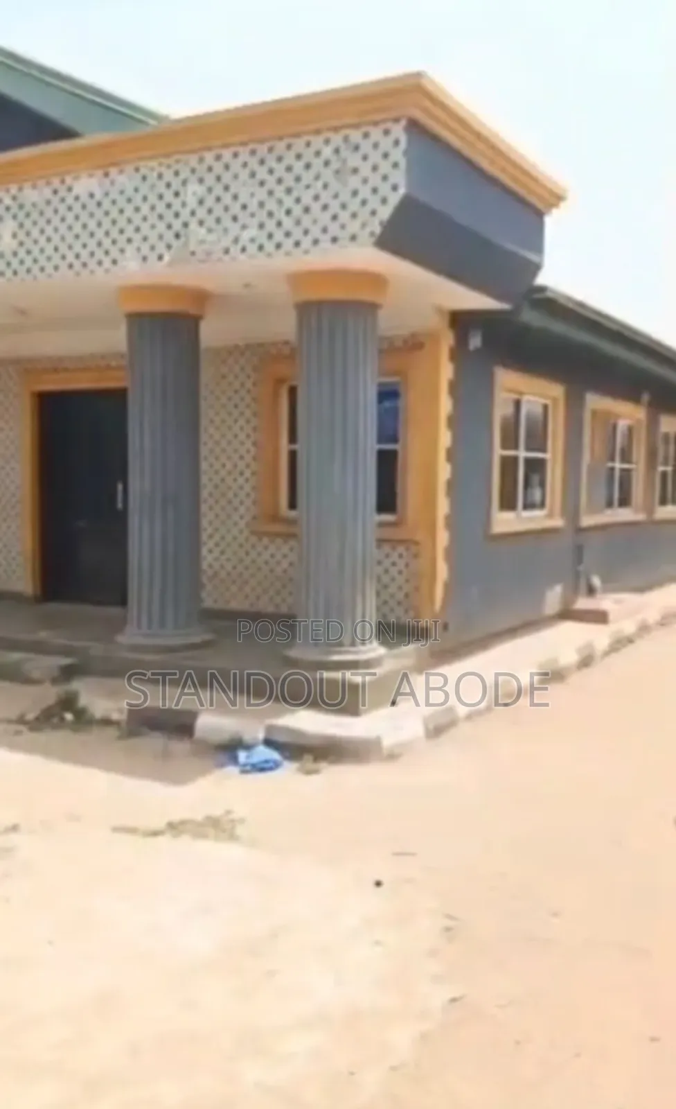 1bdrm Block of Flats in Good Location, Ita Oluwo for sale in Ita Oluwo