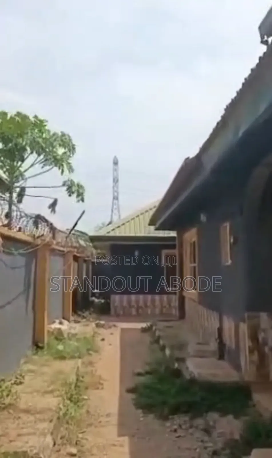 1bdrm Block of Flats in Good Location, Ita Oluwo for sale in Ita Oluwo