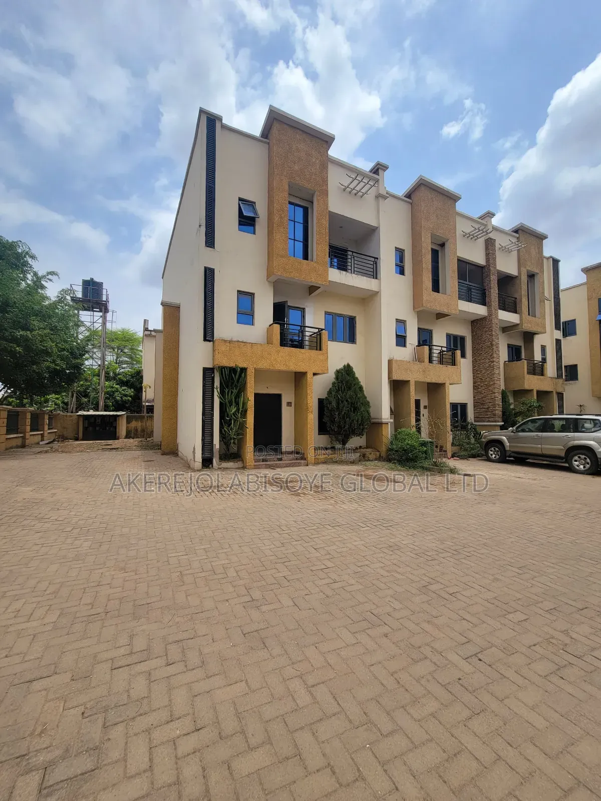 4bdrm Duplex in Lifecamp By Leto, for rent in Life Camp