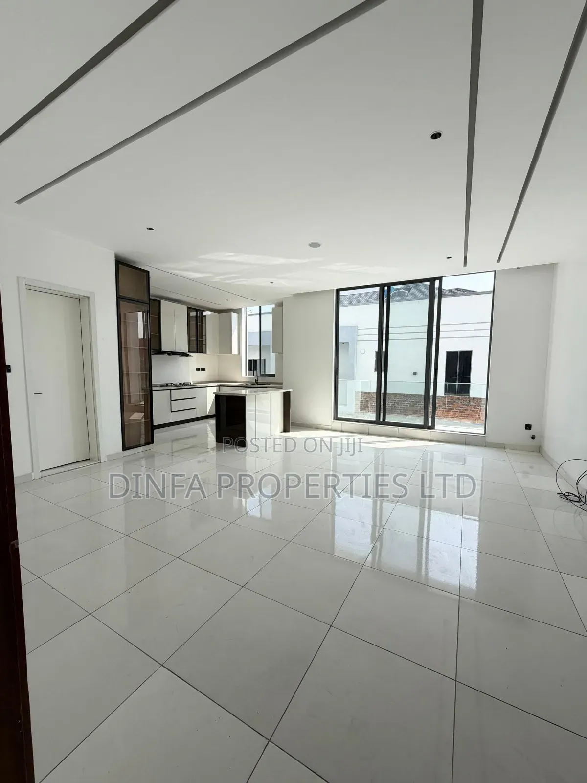 2bdrm Apartment in Lekki Phase 1 for rent in Lekki Phase 1