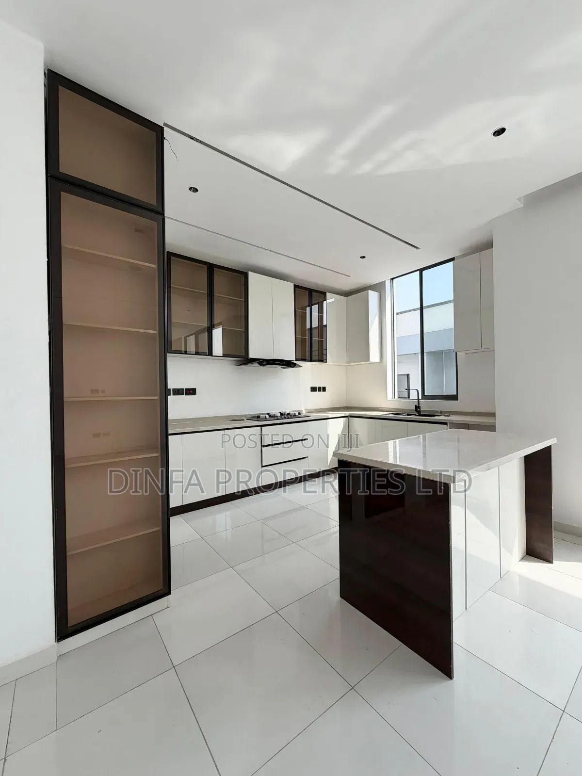 2bdrm Apartment in Lekki Phase 1 for rent in Lekki Phase 1