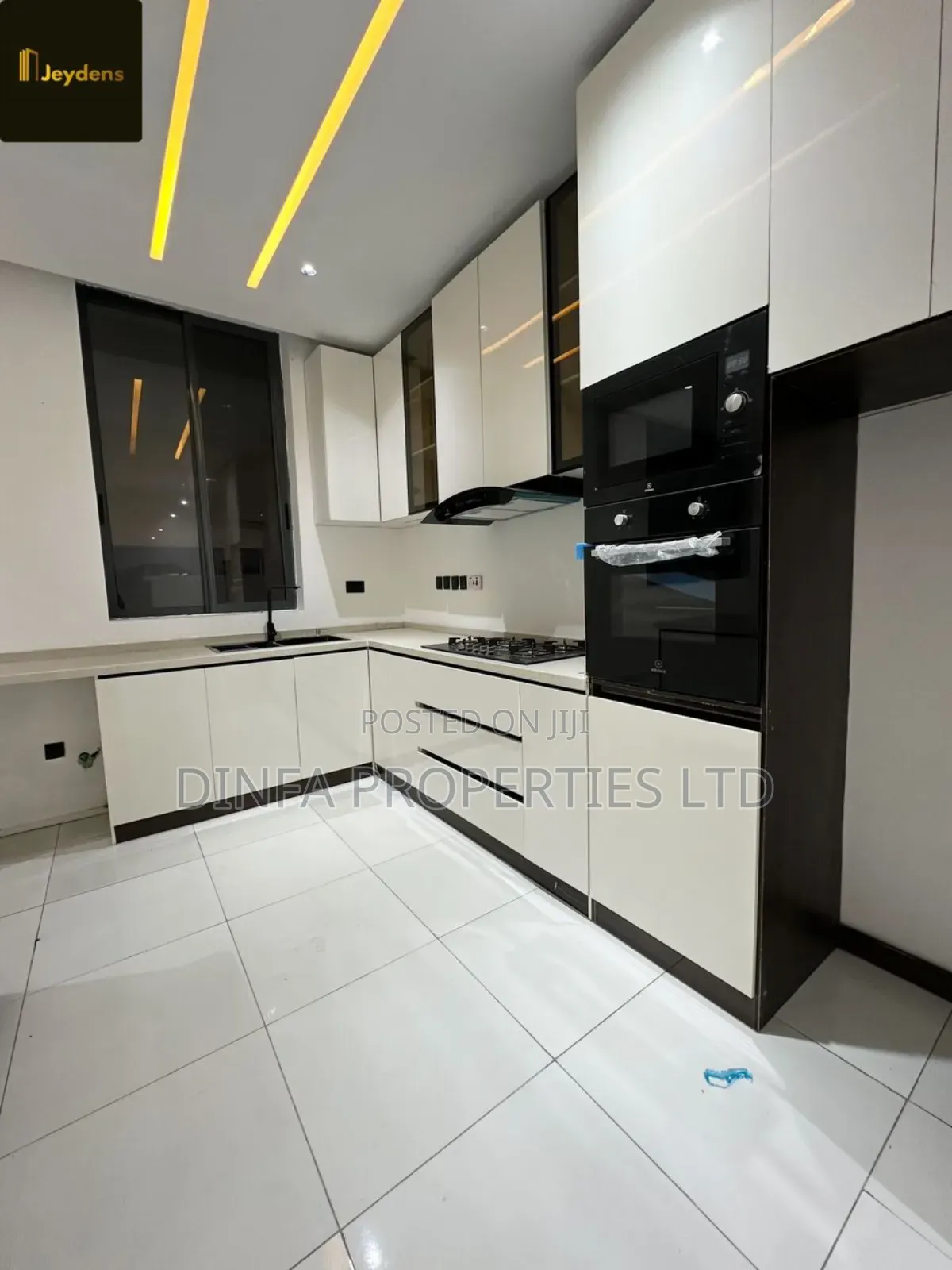 2bdrm Apartment in Lekki Phase 1 for rent in Lekki Phase 1