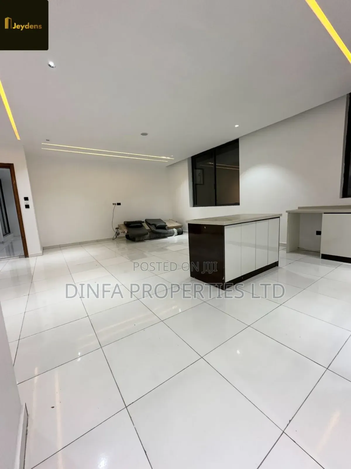 2bdrm Apartment in Lekki Phase 1 for rent in Lekki Phase 1