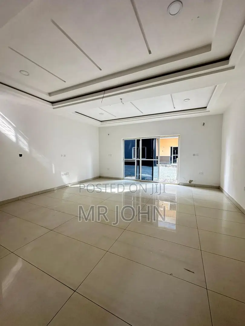 2bdrm Apartment in Ilaje, VGC / Ajah for sale in VGC / Ajah