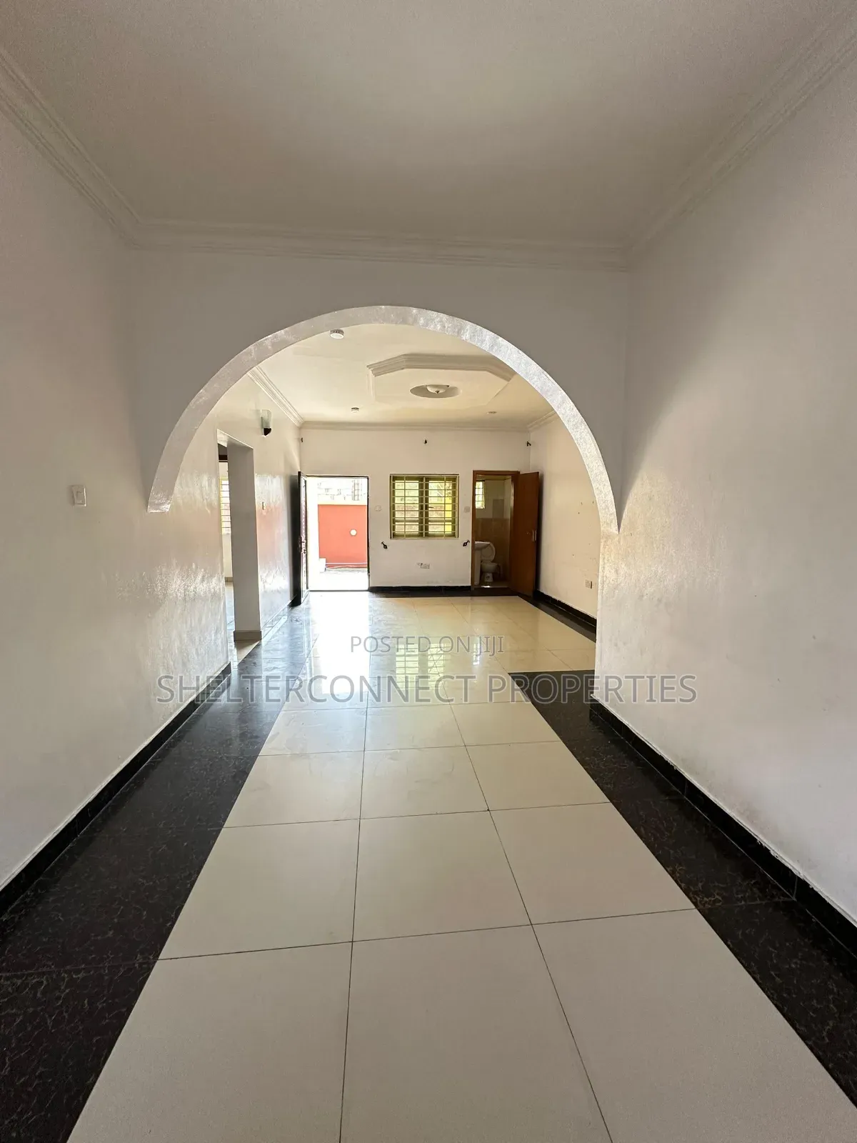 2bdrm Apartment in Lekki Expressway for rent in Lekki Expressway