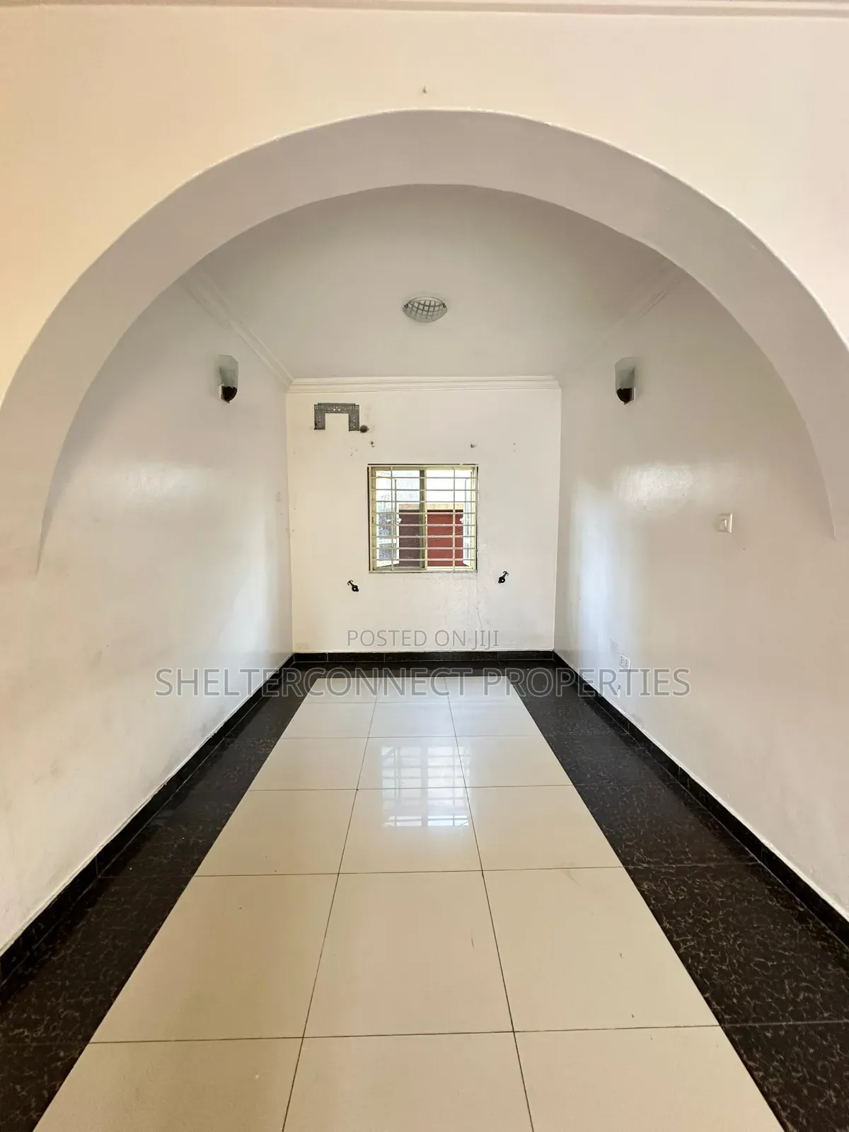 2bdrm Apartment in Lekki Expressway for rent in Lekki Expressway