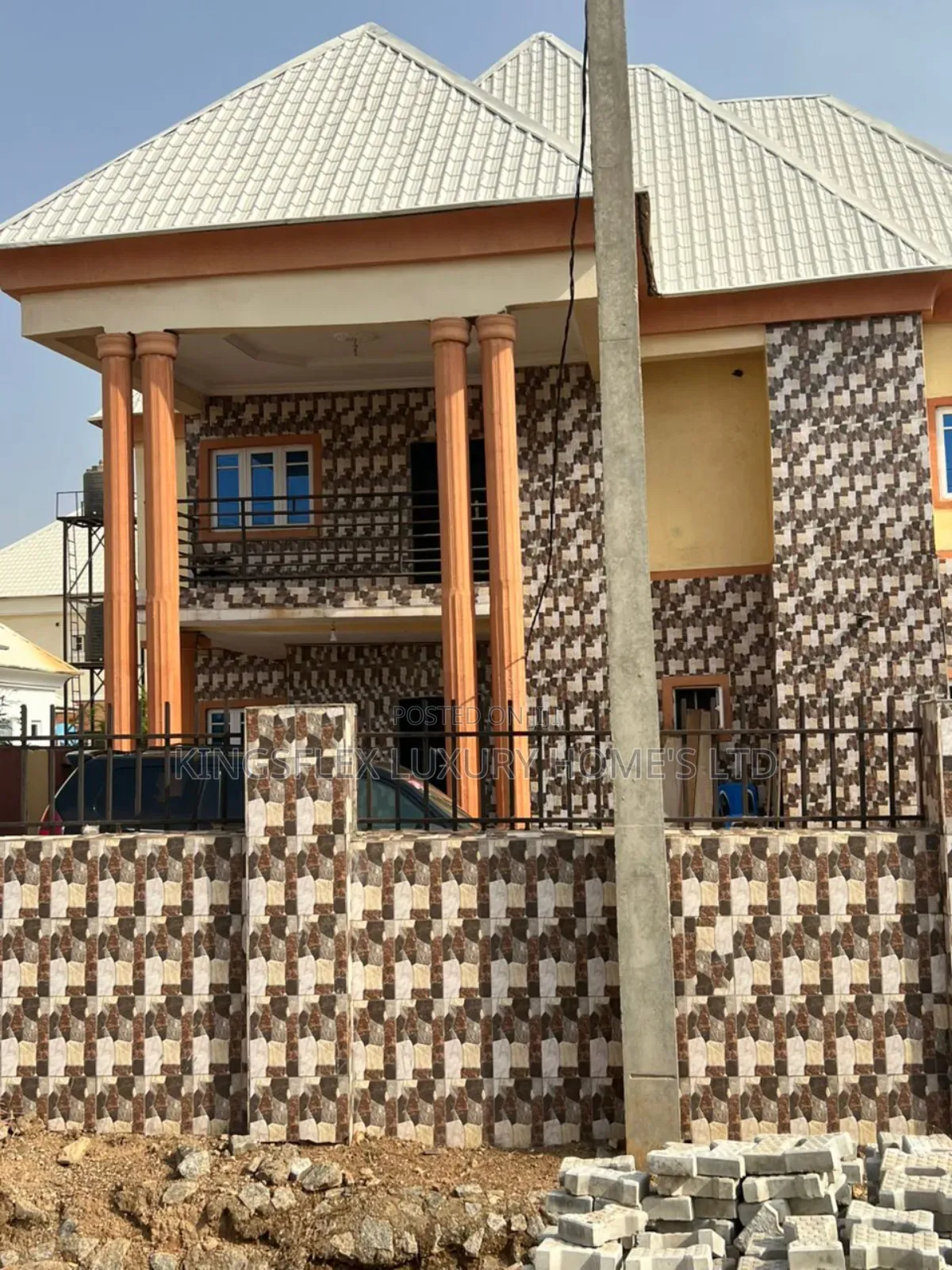 5bdrm Duplex in Police Housing, Kurudu for sale in Kurudu