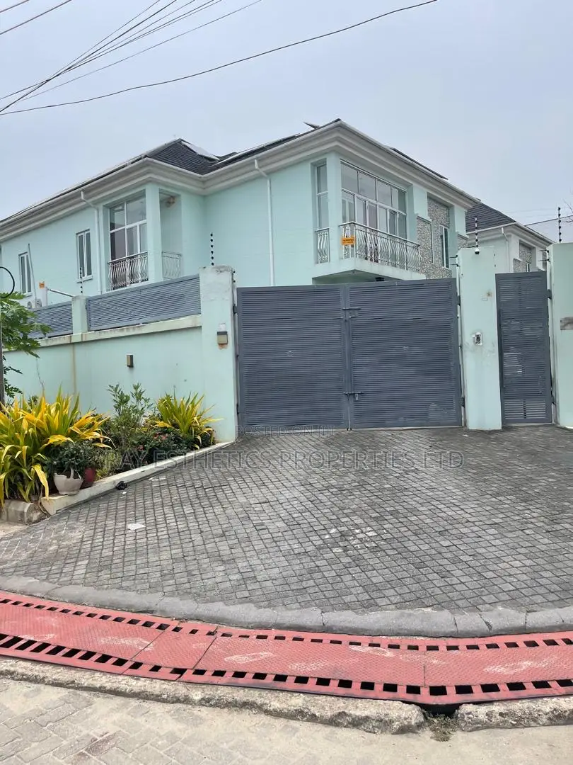 Furnished 5bdrm Duplex in Lekki Phase 1 for sale in Lekki Phase 1
