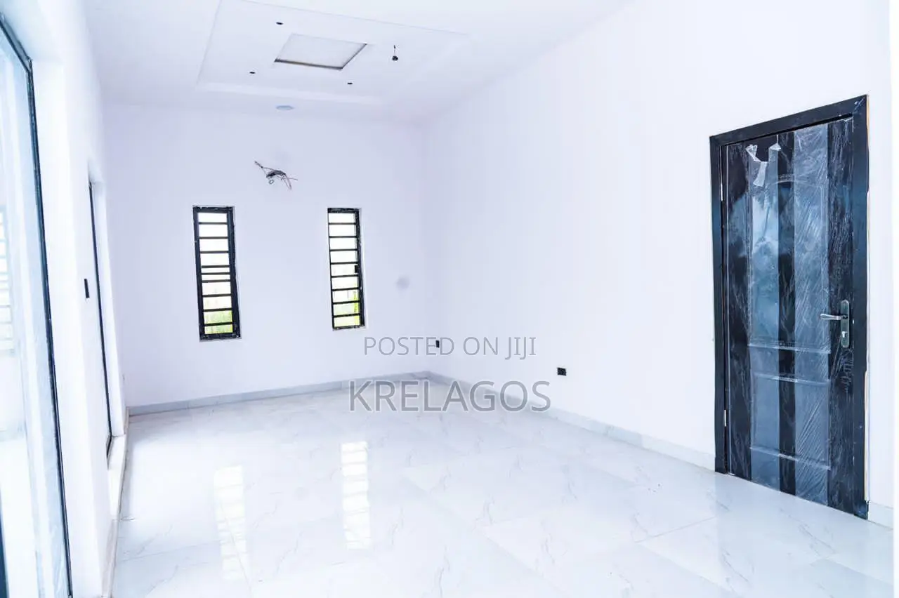 4bdrm Duplex in Orchid, Chevron for sale in Chevron