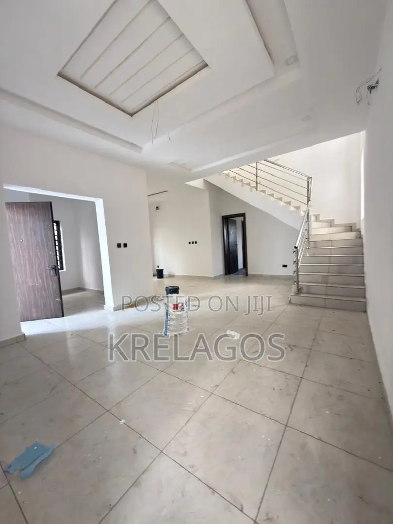 4bdrm Duplex in Orchid, Chevron for sale in Chevron
