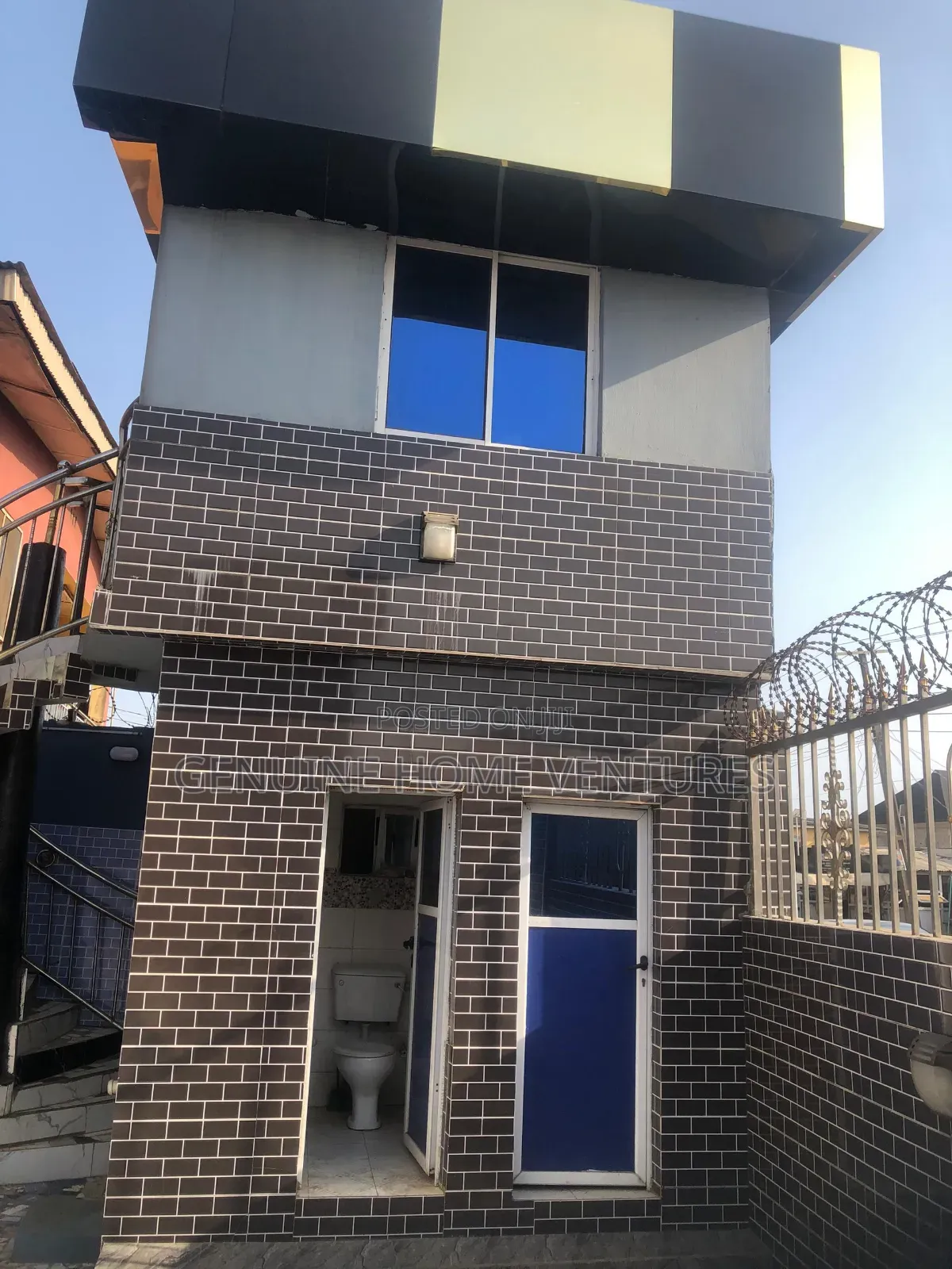Guest House of Six Rooms + Extra 3 Other Rooms and Hall for Lease in Ejigbo / Ejigbo