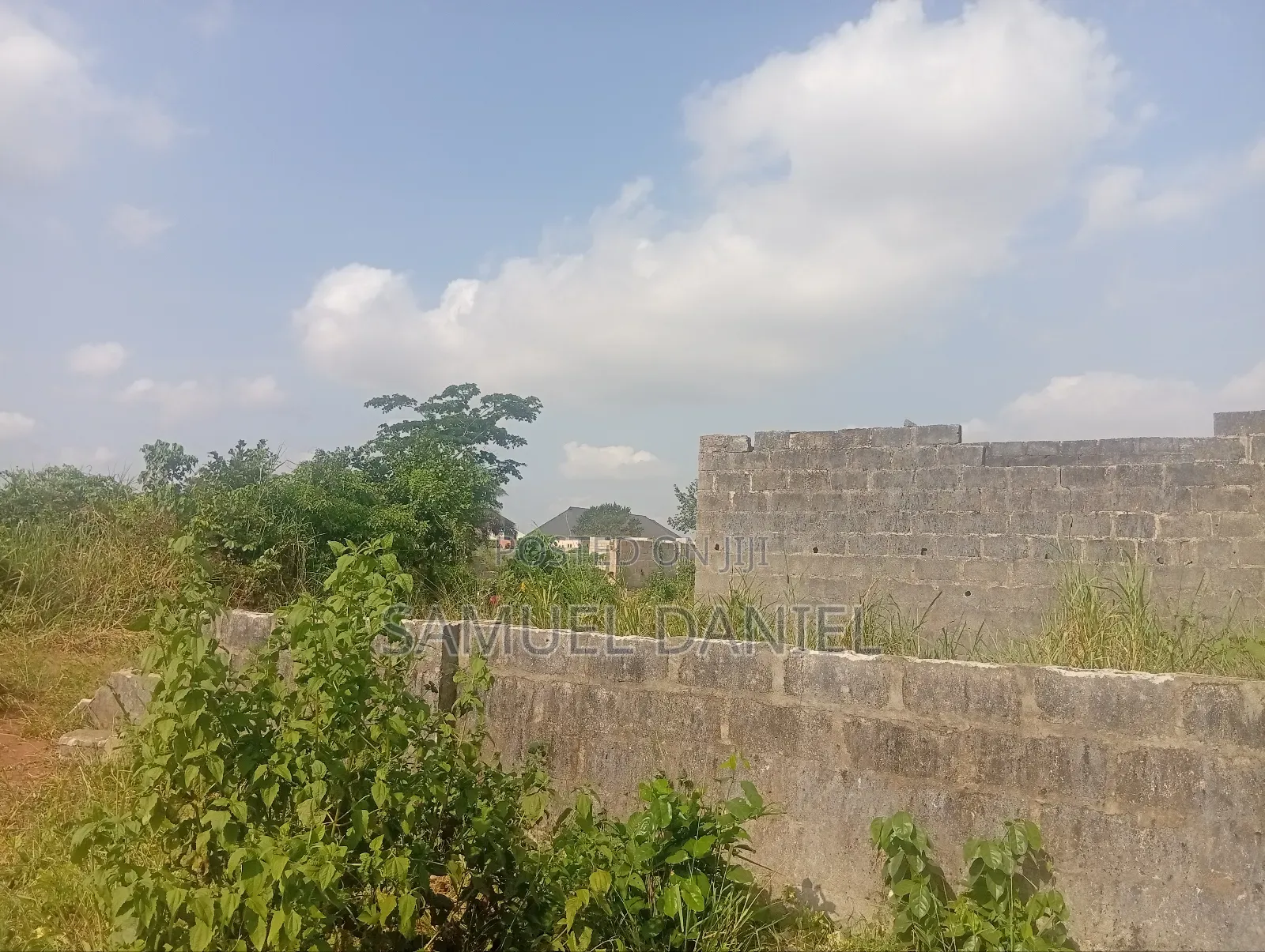 3 No's of 1bedroom Flat Structure of 60x60 Half Plot Standard Size in Isiu