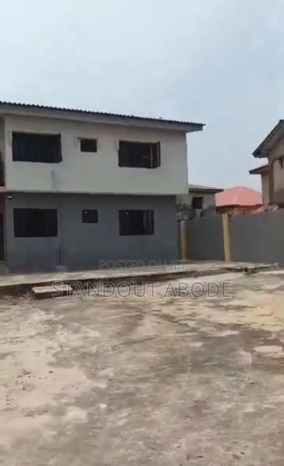 2bdrm Block of Flats in Ikot, Ikotun / Ikotun/Igando for sale in Ikotun / Ikotun/Igando