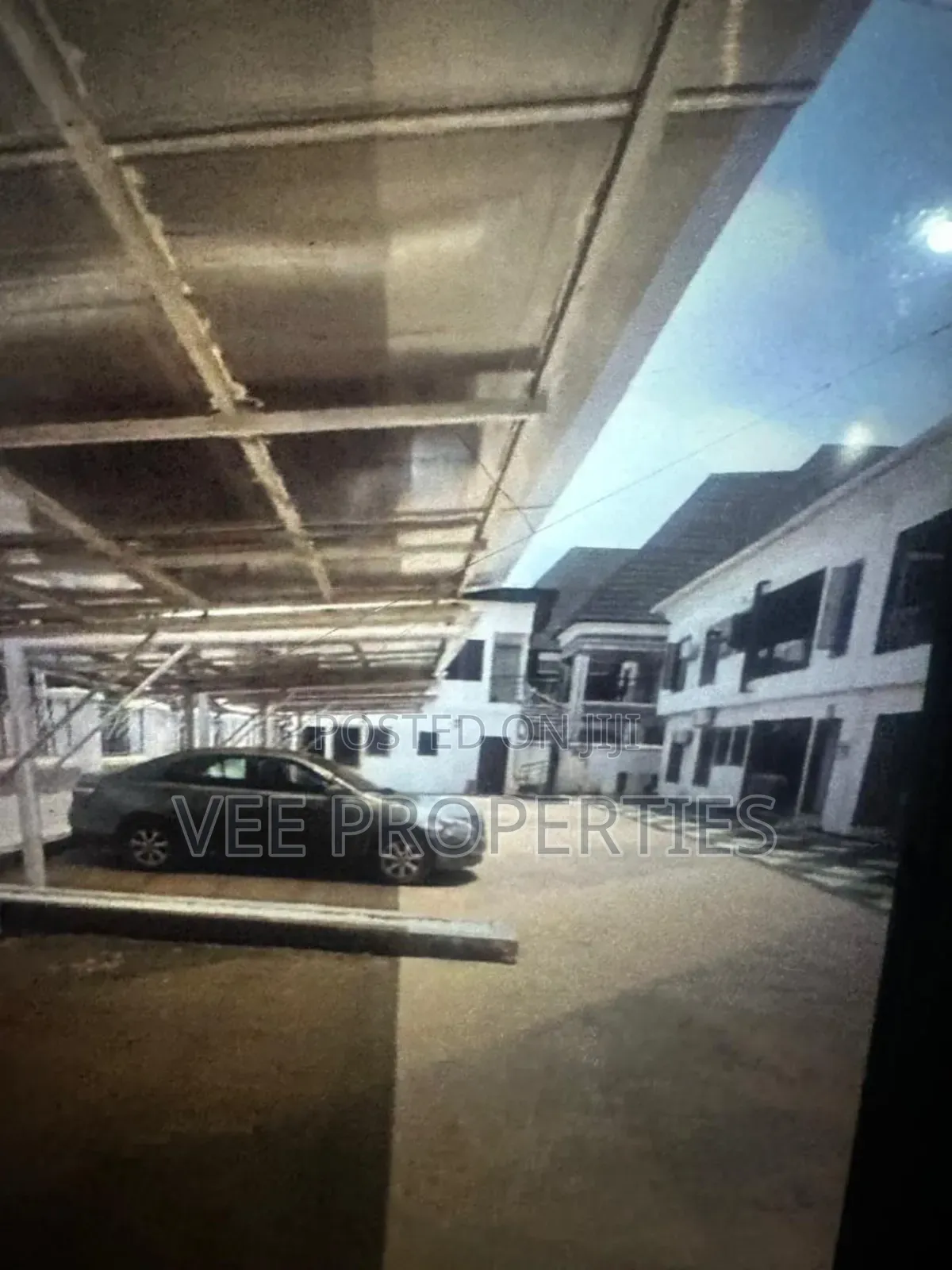 Furnished 3bdrm Apartment in Ugbor, Benin City for sale in Benin City