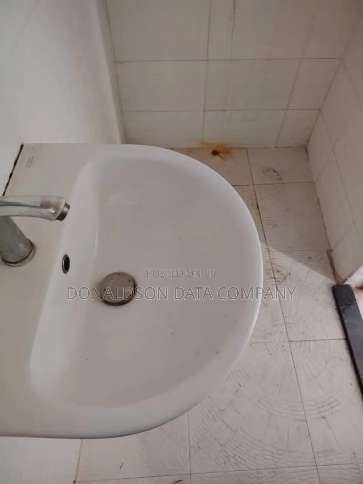 2bdrm Block of Flats in Akinsayan Estate, Yakoyo/Alagbole for rent in Yakoyo/Alagbole