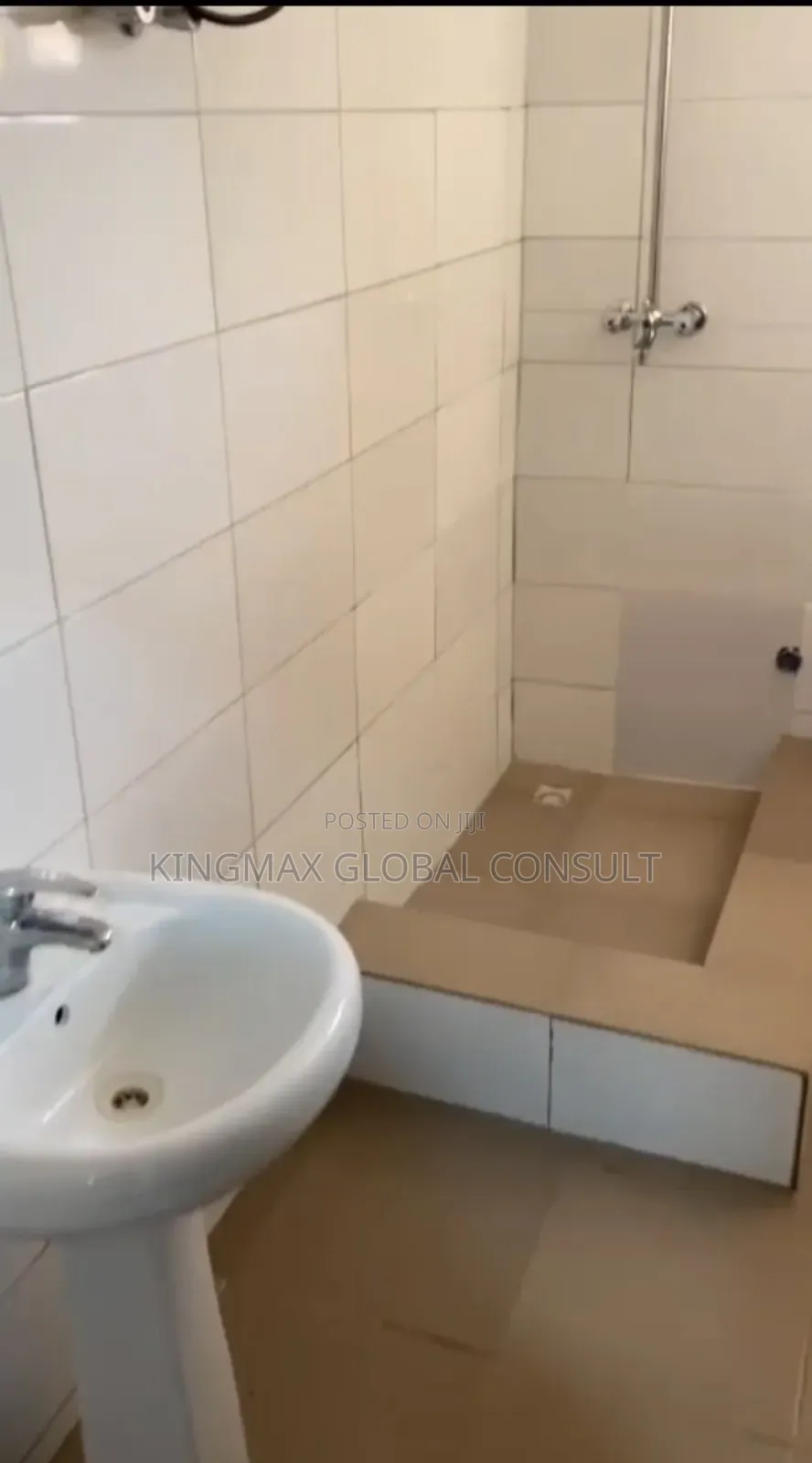 3bdrm Block of Flats in Katampe Main Abuja for sale in Katampe (Main)