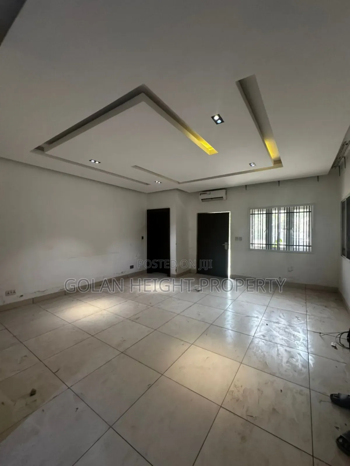 4bdrm Townhouse / Terrace in Diplomatic Zone, Katampe Extension in Katampe Extension