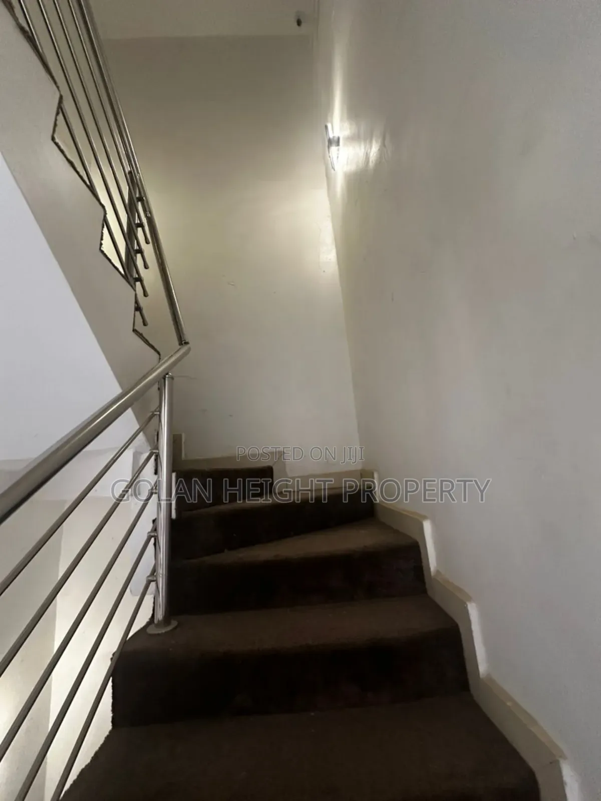 4bdrm Townhouse / Terrace in Diplomatic Zone, Katampe Extension in Katampe Extension