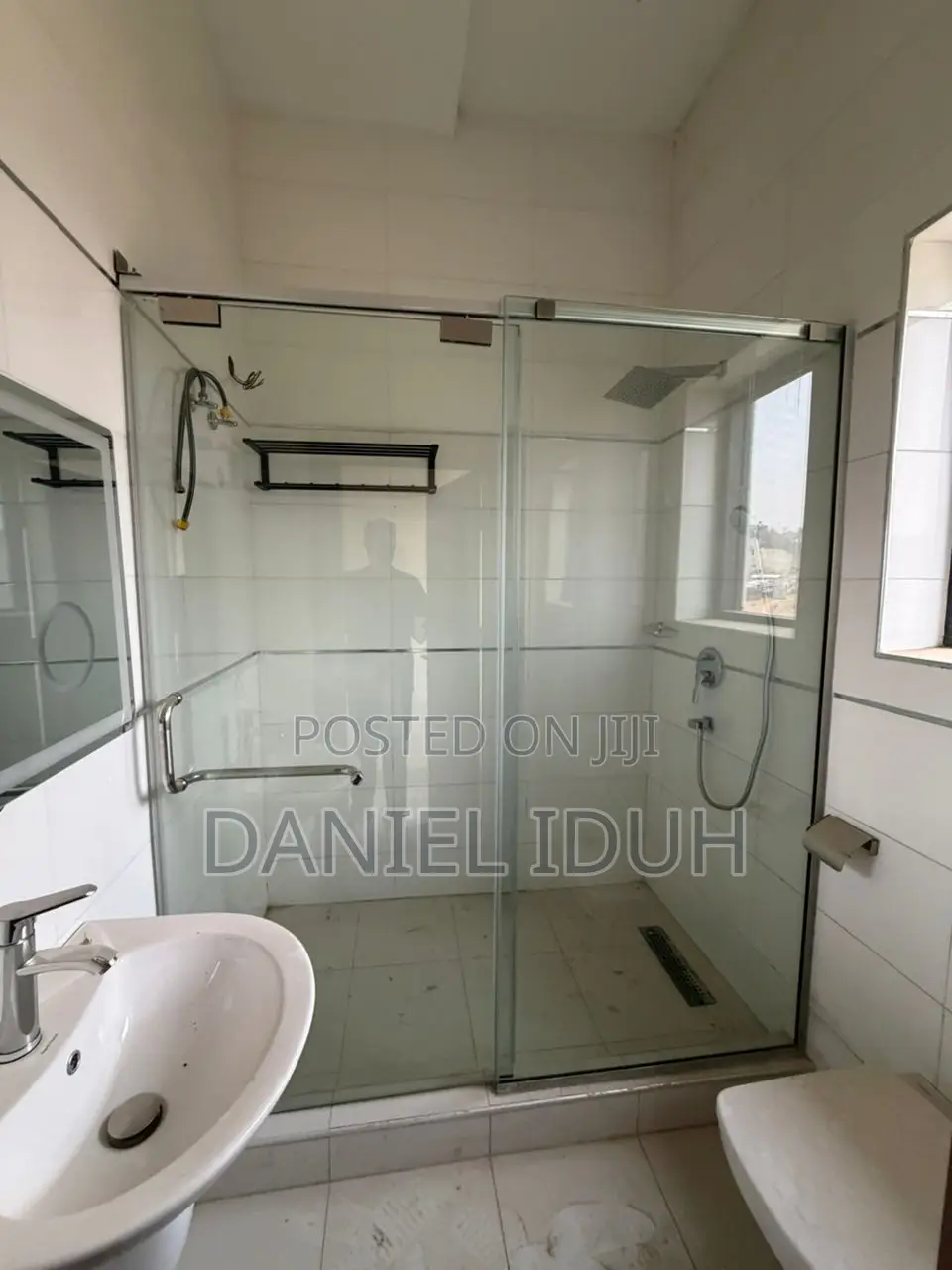 4bdrm Townhouse/Terrace in Guzape District for sale in Guzape District