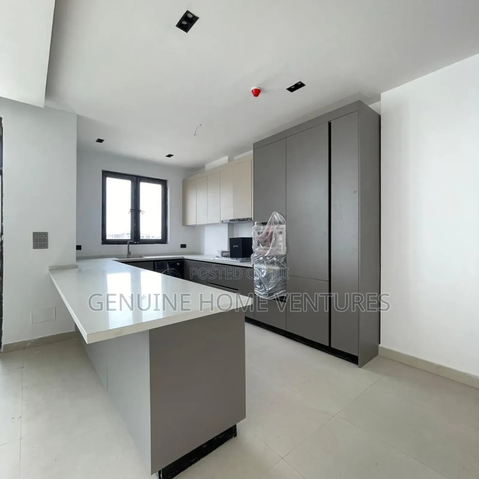 2bdrm Apartment in Lekki Phase 1 for sale in Lekki Phase 1